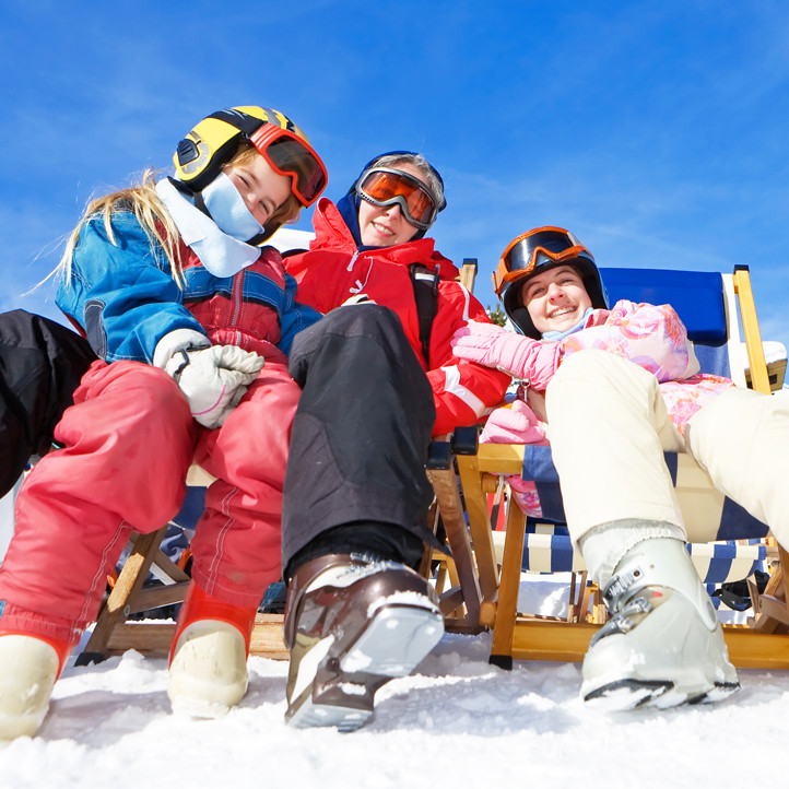 village vacances familles club ados au ski